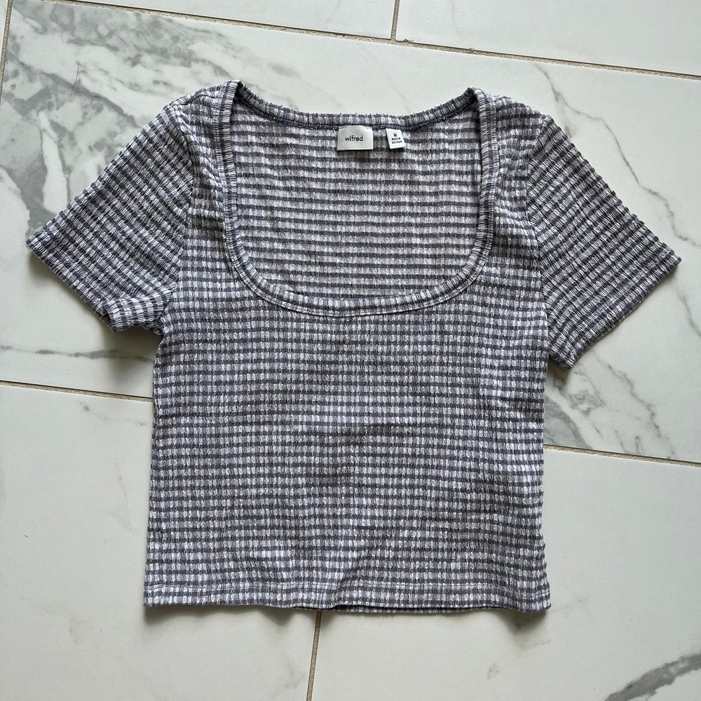 Aritzia Wilfred Yacht T-Shirt size medium purple - Picture 1 of 6
